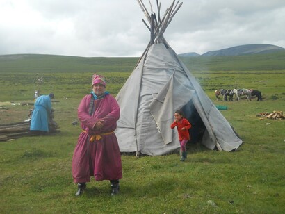 Soggiorno nel tetto del mondo (il tipi perche il popolo Mongolo è l’antenato degli indiani d’America, via stretto di Bering, migliaia di anni fa)