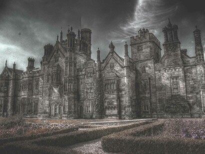 The grandeur of the Castle of Wolfenbach as depicted in the novel by Eliza Parsons