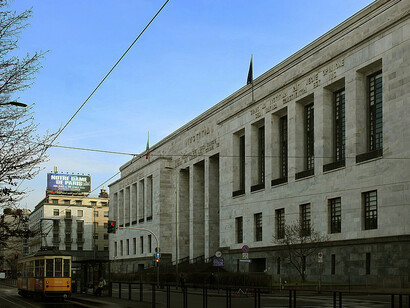 Palazzo di Giustizia, Milano, Italia. Riflessioni su Tangentopoli: Dal sogno alla delusione