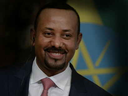 Abiy Ahmed a remporté le prix Nobel de la paix 2019 pour son travail visant à mettre fin à l'impasse territoriale de 20 ans d'après-guerre entre l'Éthiopie et l'Érythrée
