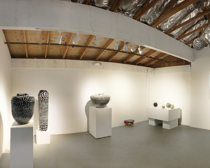 Doug Britt and Sally French, Exhibition view. Courtesy of Galerie 103