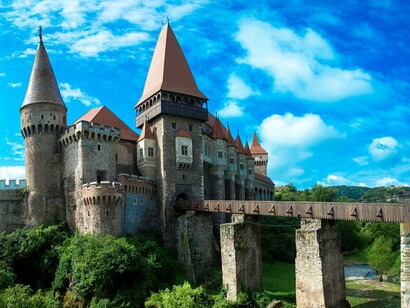 Castello dei Corvino, Romania