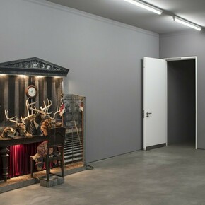 Edward & Nancy Kienholz, Exhibition view. Courtesy of Sprüth Magers