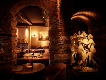 Bar-restaurant del Paradis Hotel (localidad de Pietrasanta, Italia) 