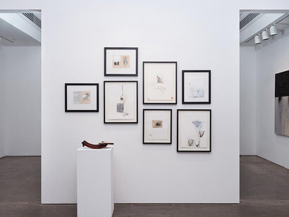 Steven Seinberg, Reliquary, exhibition view. Courtesy of Johnson Lowe Gallery