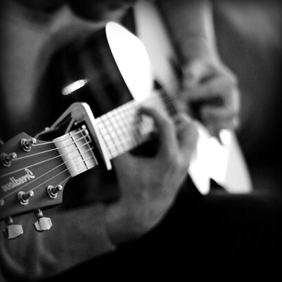Ogni melodia racconta una storia e può diventare un rifugio sicuro dove ritrovare pace e conforto nei momenti difficili