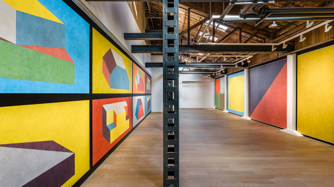 View of the exhibition “Sol LeWitt: Wall Drawings” at Perrotin Shanghai.
Photo: Yan Tao
© 2019 Estate of Sol LeWitt/Artists Rights Society(ARS), New York
