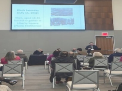 Dr. Isaac Amon, lecturing at the Ackerman Center in Dallas, the USA