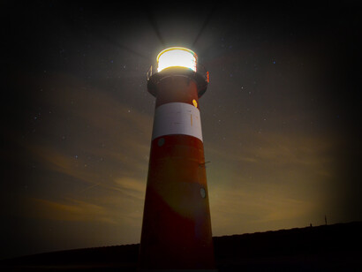 Emitir luz es ser uno mismo, mostrarse real y auténtico desde la confianza y la coherencia con lo que uno piensa, siente y hace