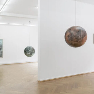Katja Davar, Magnetite, ausstellungsansicht. Mit freundlicher genehmigung von Bernhard Knaus Fine Art