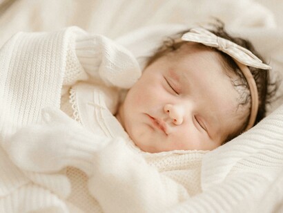 Un bambino che dorme... tenero come una coscina di pollo!