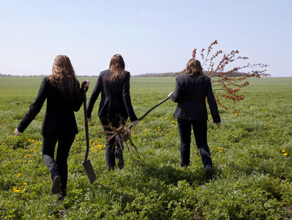 Thirtythree. Courtesy of Robert Capa Contemporary Photography Center