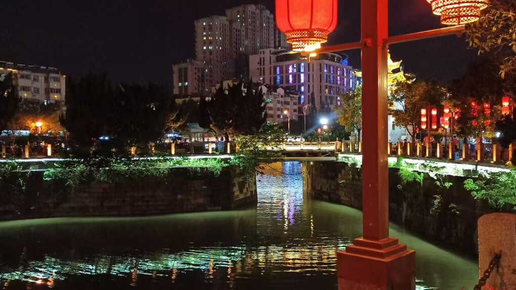 View of the city's Grand Canal, Jiangsu, China