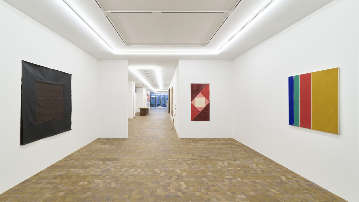Various artists, Supports/Surfaces, exhibition view. Courtesy of Ceysson and Bénétière