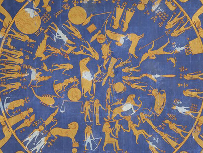 Moderne künstlerische Darstellung des runden Himmelsbildes aus Dendera an der Decke des Neuen Museums (Detail). Mit freundlicher Genehmigung des Neuen Museums