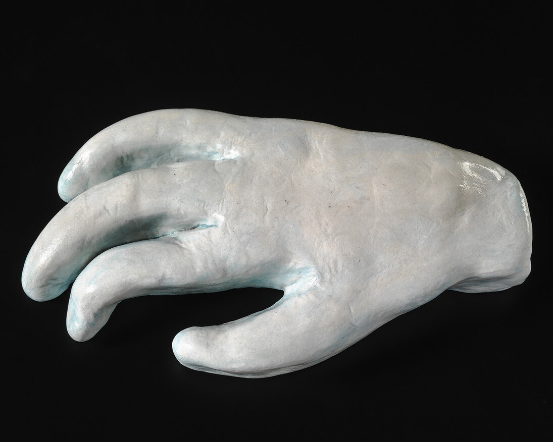 Cast made of Cornelius Coot’s hand. National Gallery of Duckburg. Photo: National Gallery of Duckburg