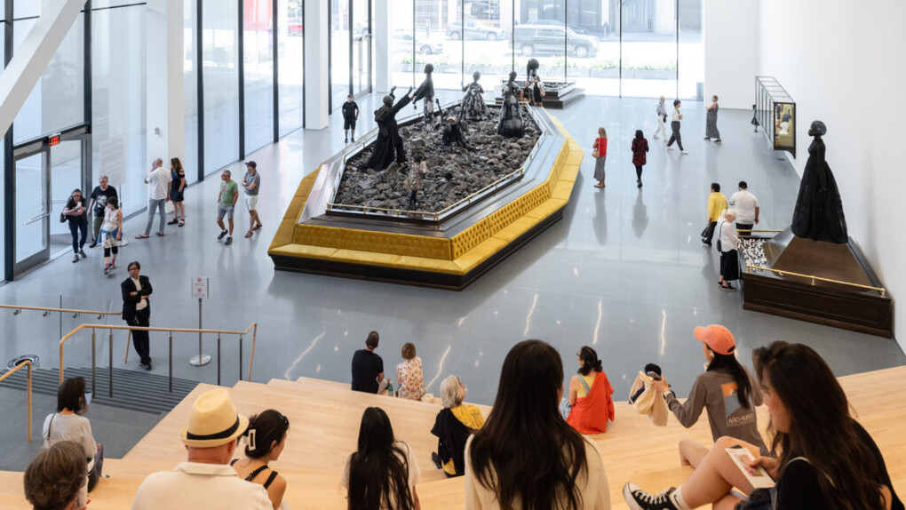 Kara Walker, Fortuna and the immortality garden (machine), exhibition view. Courtesy of San Francisco Museum of Modern Art
