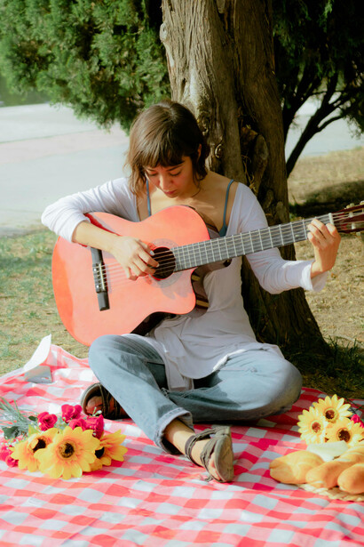 Al abrirse nuevamente al arte, las oportunidades en la industria musical comienzan a fluir de manera natural, sin necesidad de forzarlas