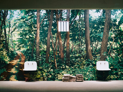Robert Gober (American, born 1954), Untitled, 1992, Paper, twine, metal, light bulbs, cast plaster with casein and silkscreen ink, stainless steel, painted cast bronze and water, plywood, forged iron, plaster, latex paint and lights, photolithography on archival (Mohawk Superfine) paper, twine, hand-painted forest mural
511 3/4 × 363 3/16 × 177 3/16″ (1300 × 922.5 × 450.1 cm) Glenstone. Image Credit: Russell Kaye, courtesy the artist and Matthew Marks Gallery. Copyright: © 2014 Robert Gober