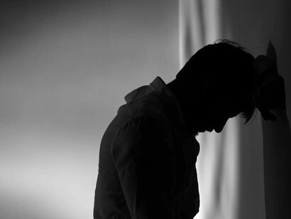 Se ha demostrado que el SARS-CoV-1 induce psicosis afectiva al menos durante la fase aguda de la enfermedad