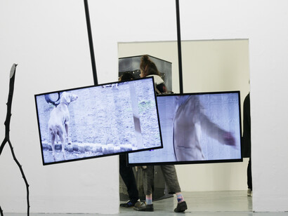 Sisters From Another Mister, Exhibition view. Courtesy of Chalton Gallery 