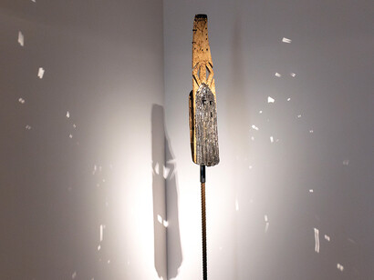 Kader Attia, Un descenso al Paraíso, vista de exhibición. Cortesía del Museo Amparo