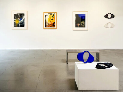Various artists, Summer arrangement, exhibition view. Courtesy of Jenkins Johnson Gallery