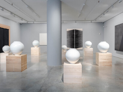 Kang Minsoo. Courtesy of Tina Kim Gallery