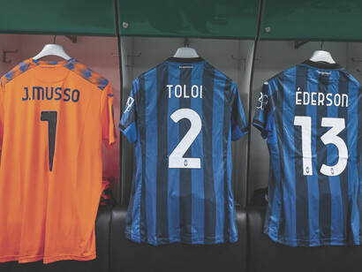 Magliette calcio della squadra Atalanta