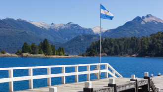 Vue des montagnes de la ville de San Carlos de Bariloche, dans la province du Río Negro en Argentine