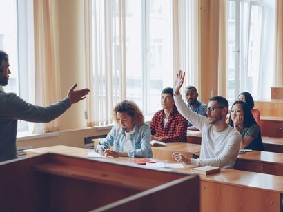 La città di Bologna e la sua università hanno contribuito in modo decisivo allo sviluppo della cultura e del pensiero europeo
