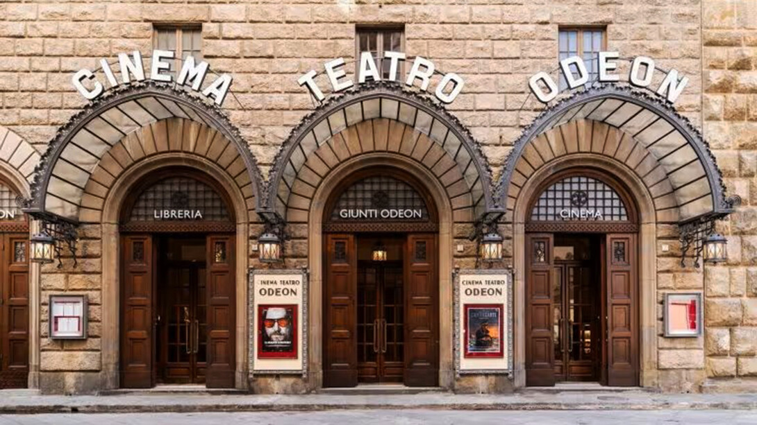 L'esterno del Giunti Odeon Cinema Teatro, Firenze, Italia (credits Giunti Odeon)