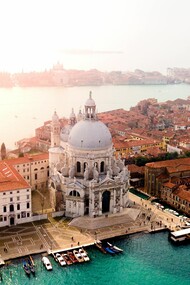 Veneza é uma ilha?