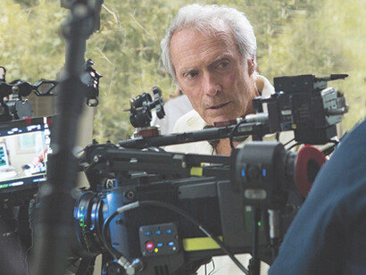 Sería difícil especificar en qué momento de la carrera de Eastwood su vertiente de director pasó a ser más relevante artísticamente que su lado interpretativo