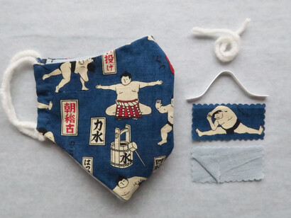 Be Strong Eco Mask, Eliza Wong/MOMOZAZA © Mamoru Kotani