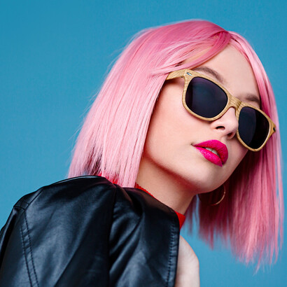 Égalité. L'identification, la constatation de l'individualité, de l'unité, est ce qui permet la réalisation, c'est ce qui permet à la famille, à l'entreprise, à la société le monde des égaux, tout autant que les chiffres, les tons, les couleurs, la lumière, les processus physico-chimiques permettent les transformations, la découverte et les inventions