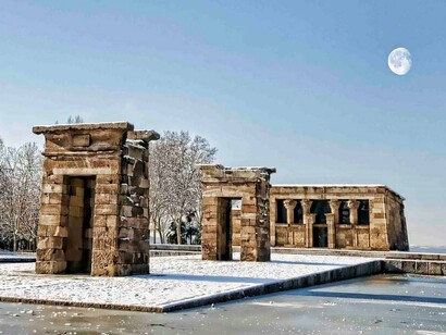 Madrid. El templo de Debod bajo la nieve