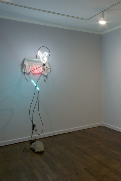 Keith Sonnier. Courtesy of Castelli Gallery