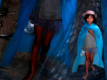 Sheila McKinnon, Born Invisible © Sheila McKinnon