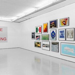 Antoni Muntadas, Outros lugares / Everywhere, exhibition view. Courtesy of Cristina Guerra Contemporary Art 