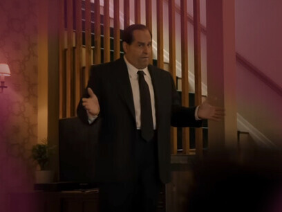 El Pingüino, emerge como un antihéroe complejo. Interpretado con maestría por Colin Farrell