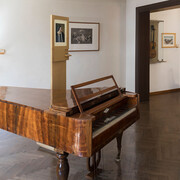 Schubert Geburtshaus, exhibition view. Courtesy of Musa Museum