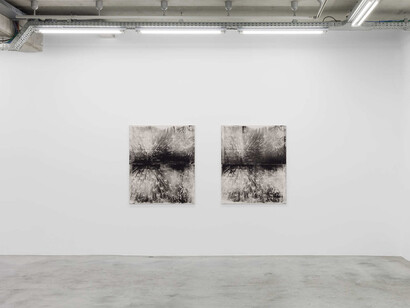 Jean-Baptiste Bernadet, Succès évident (Hidden tracks), vue d'exposition. Courtoisie d'Almine Rech