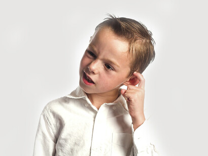 Un bambino pone una media di circa 100 domande al giorno

