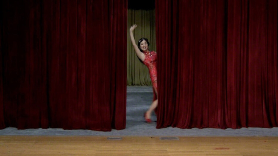 Play and Loop. Courtesy of Blindspot Gallery