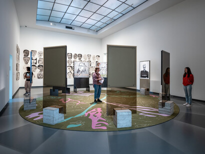Various artists, Delinking and relinking, exhibition view. Courtesy of the Van Abbemuseum