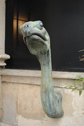 Quentin Garel, Tortue, Bronze, 36½" x 30½" x 9"