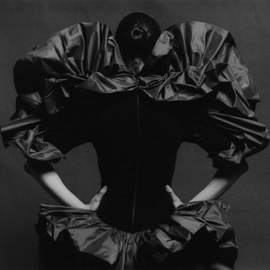 Robert Mapplethorpe, Lisa Lyon, 1982, Silver Gelatin Print, Unframed: 40.6 x 50.8 cm, © Robert Mapplethorpe Foundation. Used by Permission, Courtesy The Robert Mapplethorpe Foundation, New York and Alison Jacques Gallery, London