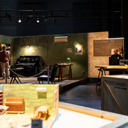 Portrait de l'artiste après sa mort (France 41, Argentine 78). Avec l'aimable autorisation du Théâtre Le Quai