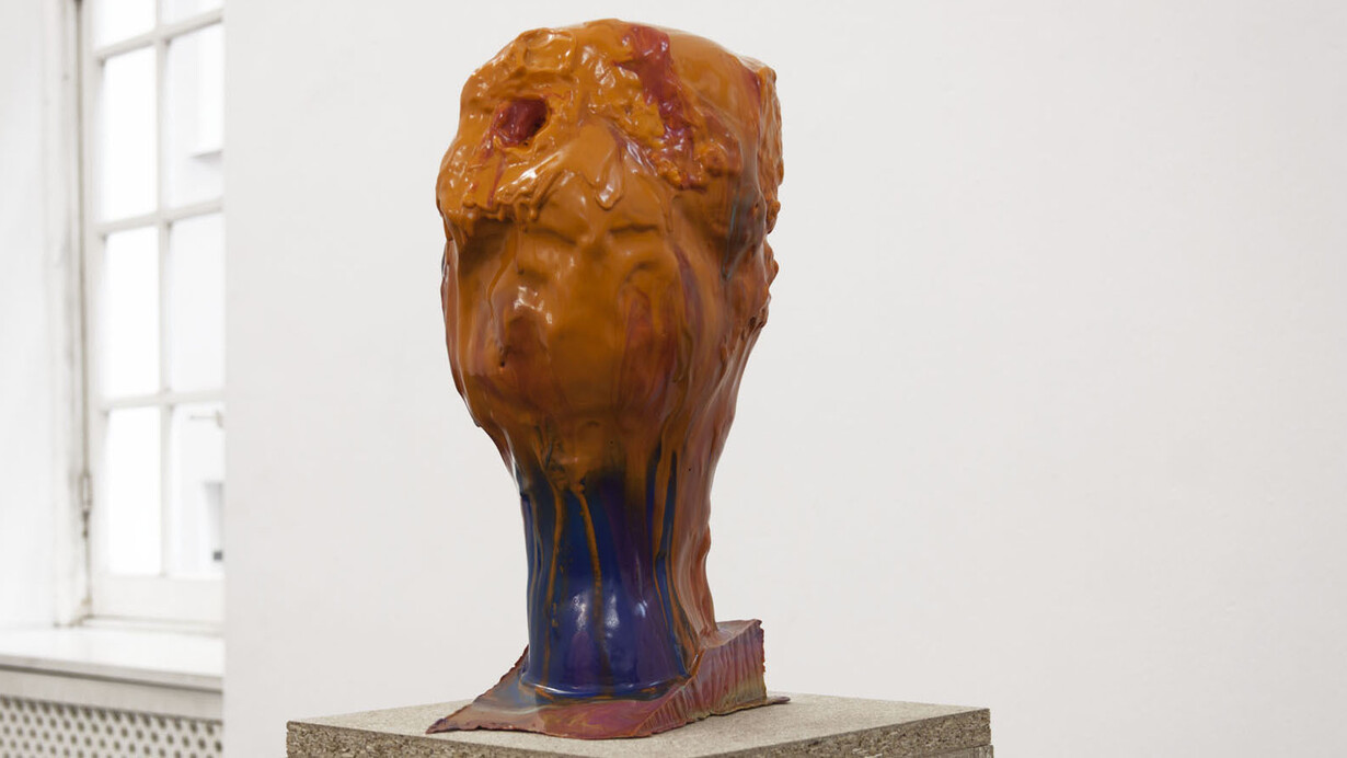 Alis/Filliol, Alieno, 2012 plastilina, truciolare / 143x22x22 cm